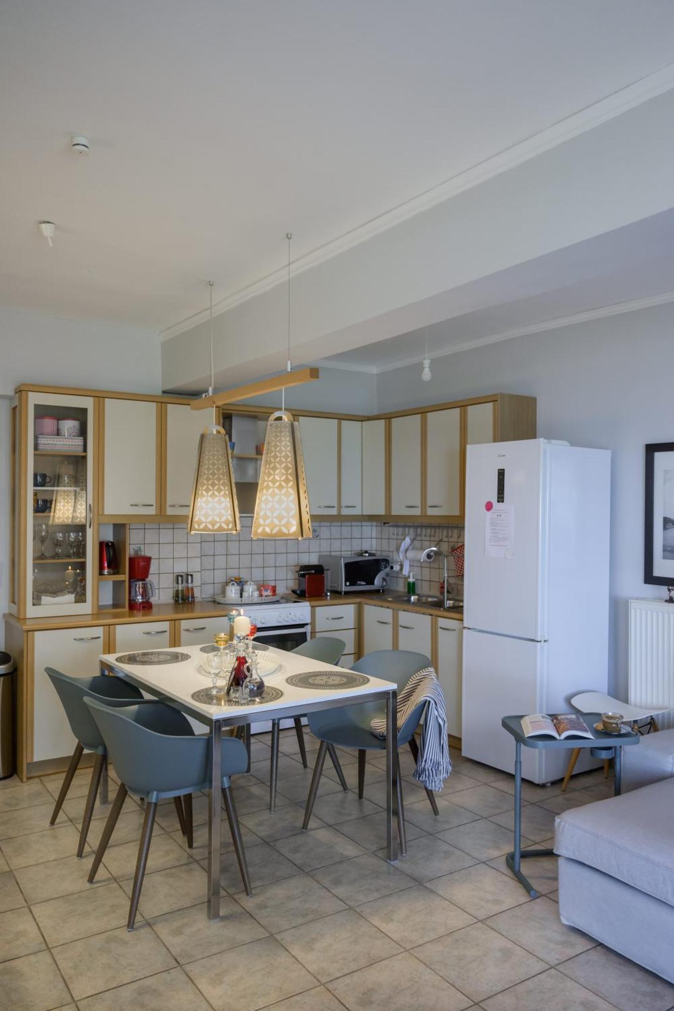 아르테미다 Harris Elegant House Superb View Near Airport 아파트 외부 사진